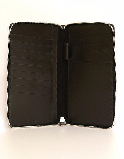  CARAN D’ACHE, Passport Holder With Zip, SKU: 6211.009 | dimax.lv