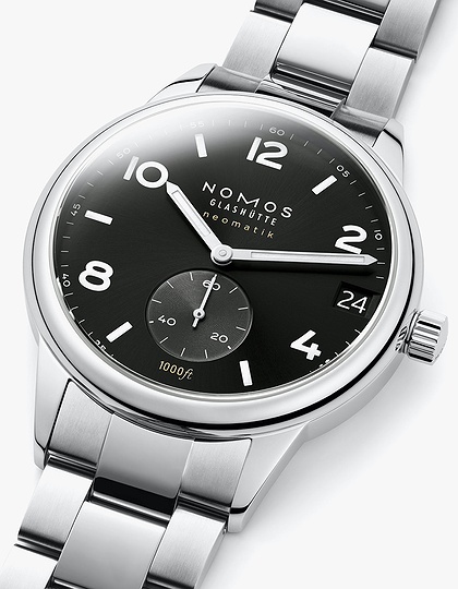 Vīriešu pulkstenis / unisex  NOMOS GLASHÜTTE, Club Sport Neomatik 42 Date Black / 42mm, SKU: 781 | dimax.lv