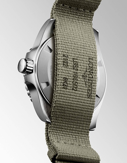 Vīriešu pulkstenis / unisex  LONGINES, HydroConquest GMT / 41mm, SKU: L3.790.4.06.2 | dimax.lv