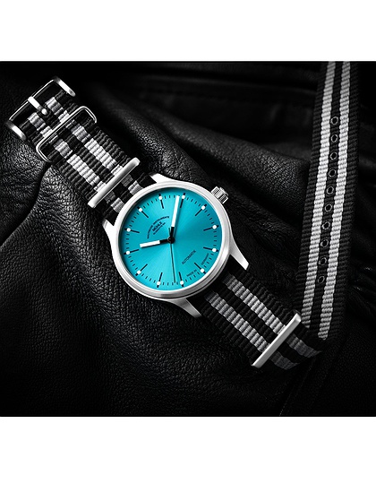 Vīriešu pulkstenis / unisex  MÜHLE-GLASHÜTTE, Panova Turquoise / 40mm, SKU: M1-40-79-NB-IV | dimax.lv